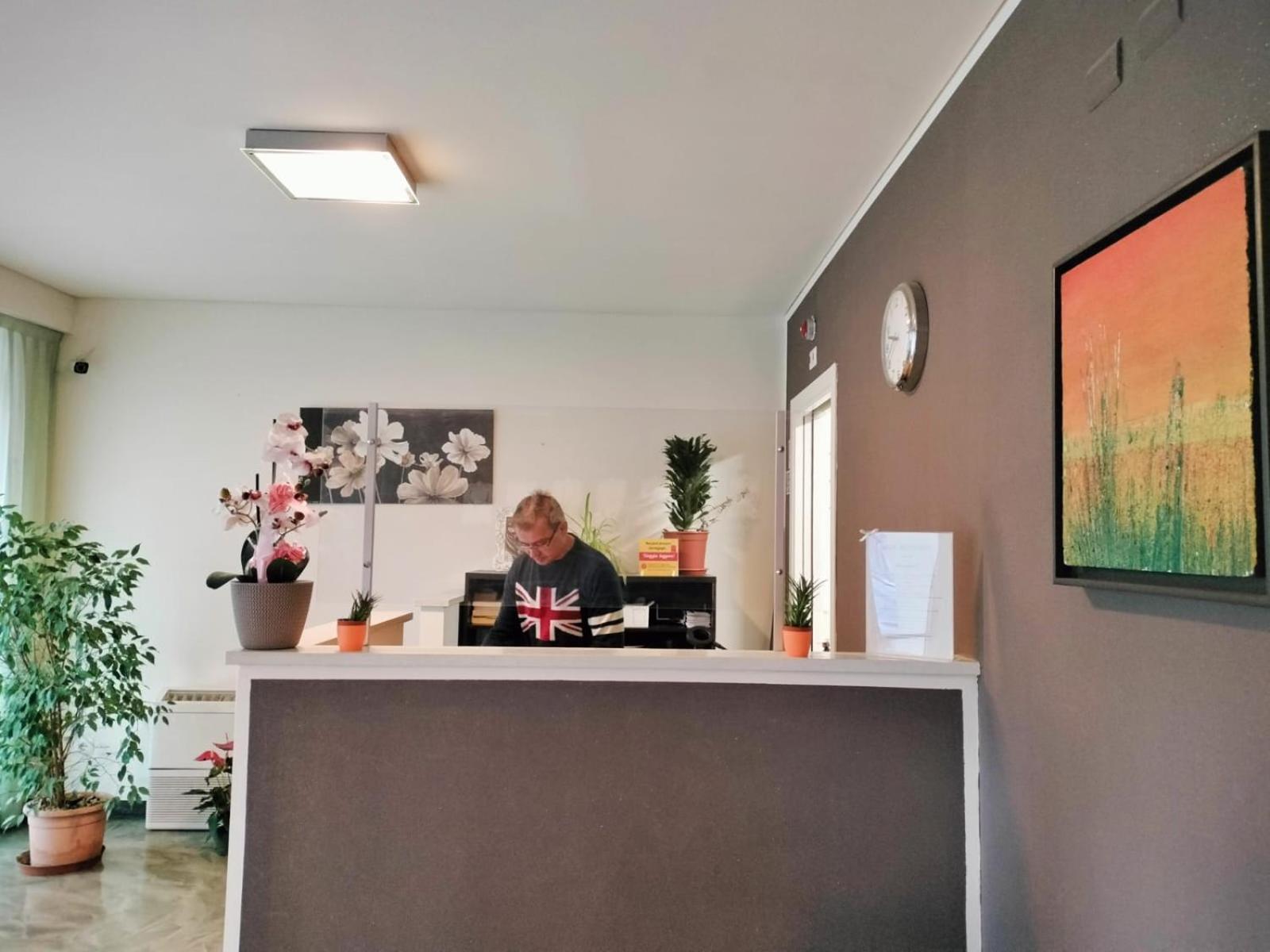 Residence Igea Rimini Dış mekan fotoğraf
